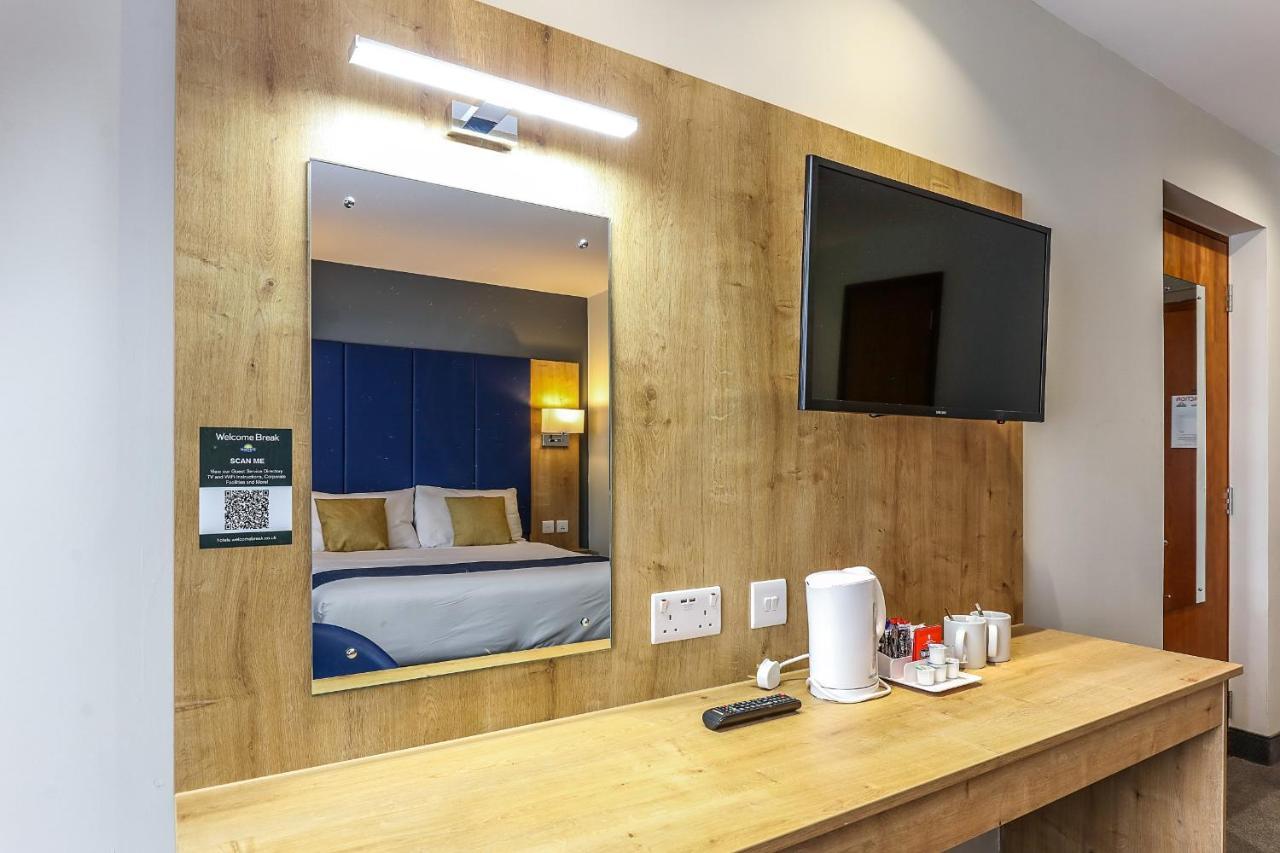 Days Inn Peterborough Esterno foto